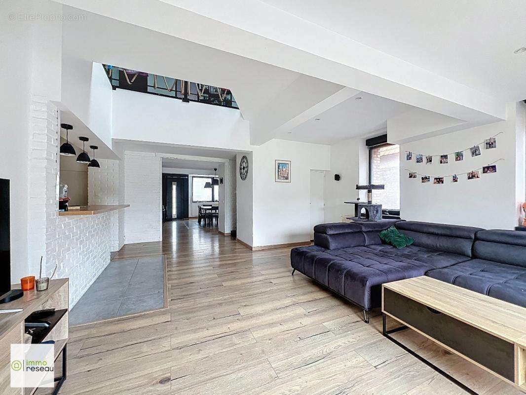 Maison à ROOST-WARENDIN
