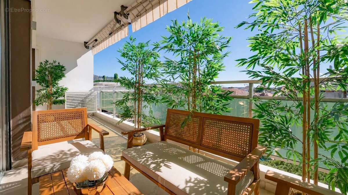 Appartement à CANNES