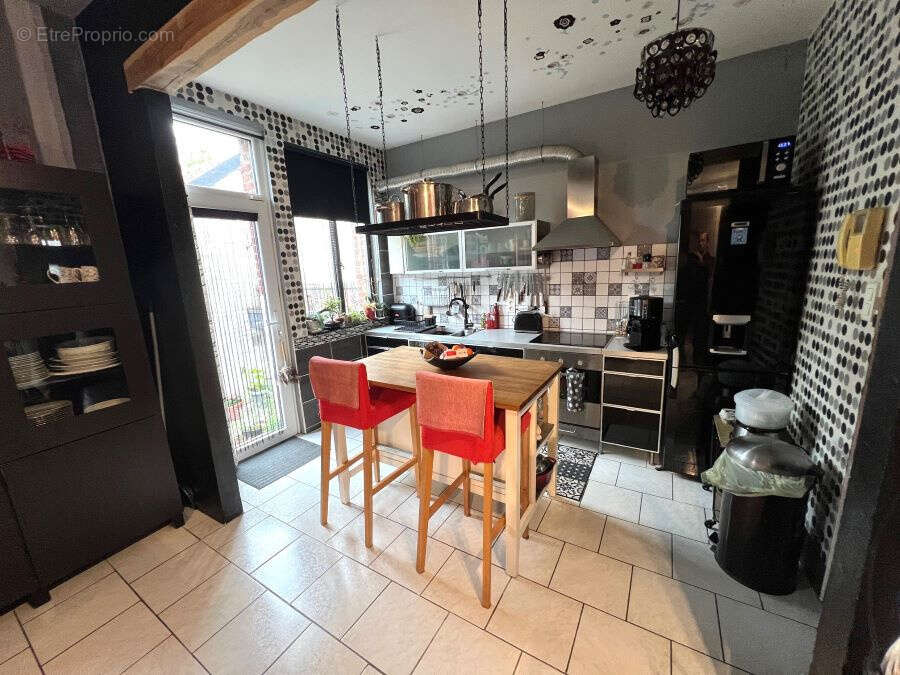 Maison à SAINT-AMAND-LES-EAUX