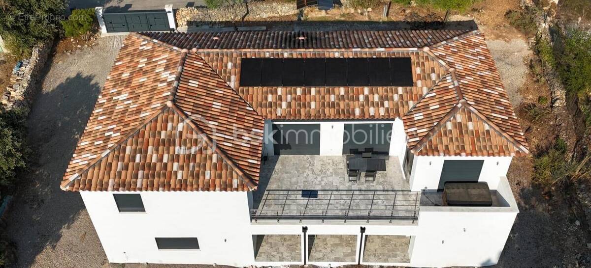 Maison à LE CANNET-DES-MAURES