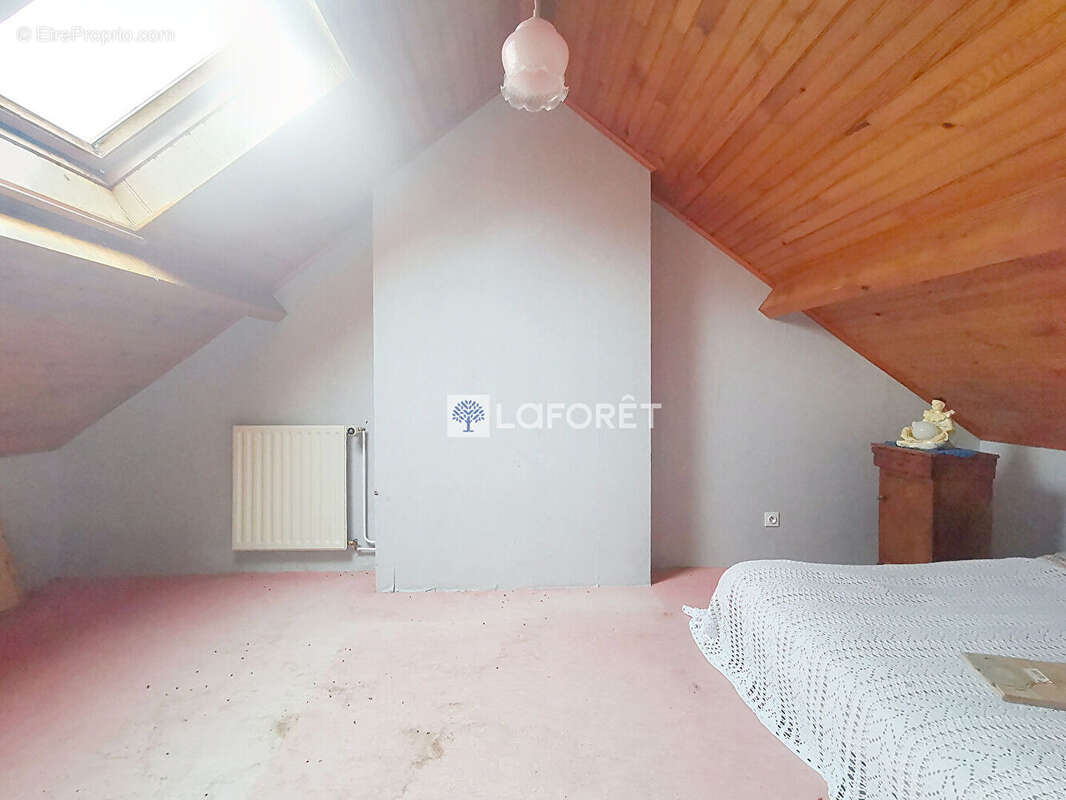 Maison à PAULHAC-EN-MARGERIDE