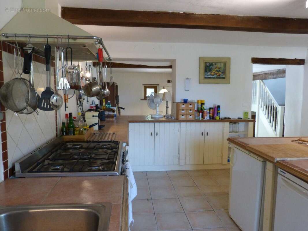 À vendre, dans le Gers proche de Trie-sur-Baise: maison gasconne 4 chambres avec gîte 3 chambres, piscine et jardin de 6 904 m². - photo 6