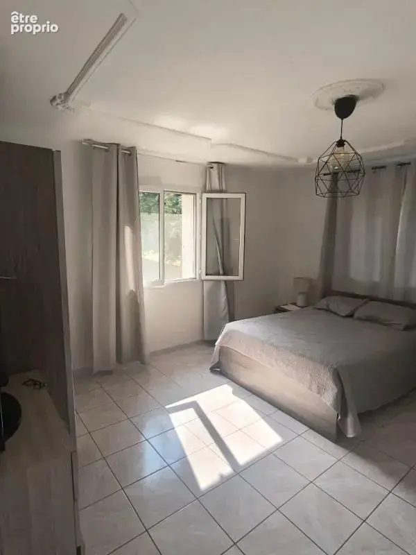 Roussillon - Belle maison individuelle  - terrain constructible - photo 6