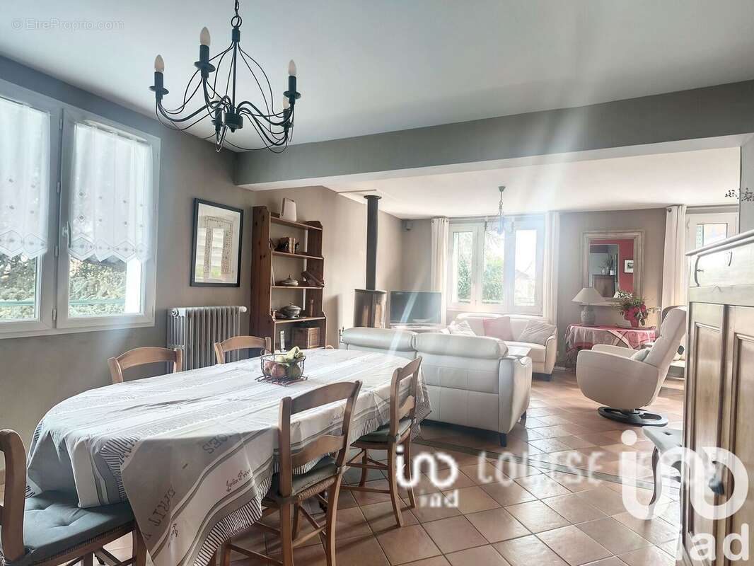 Photo 3 - Maison à DOURDAN