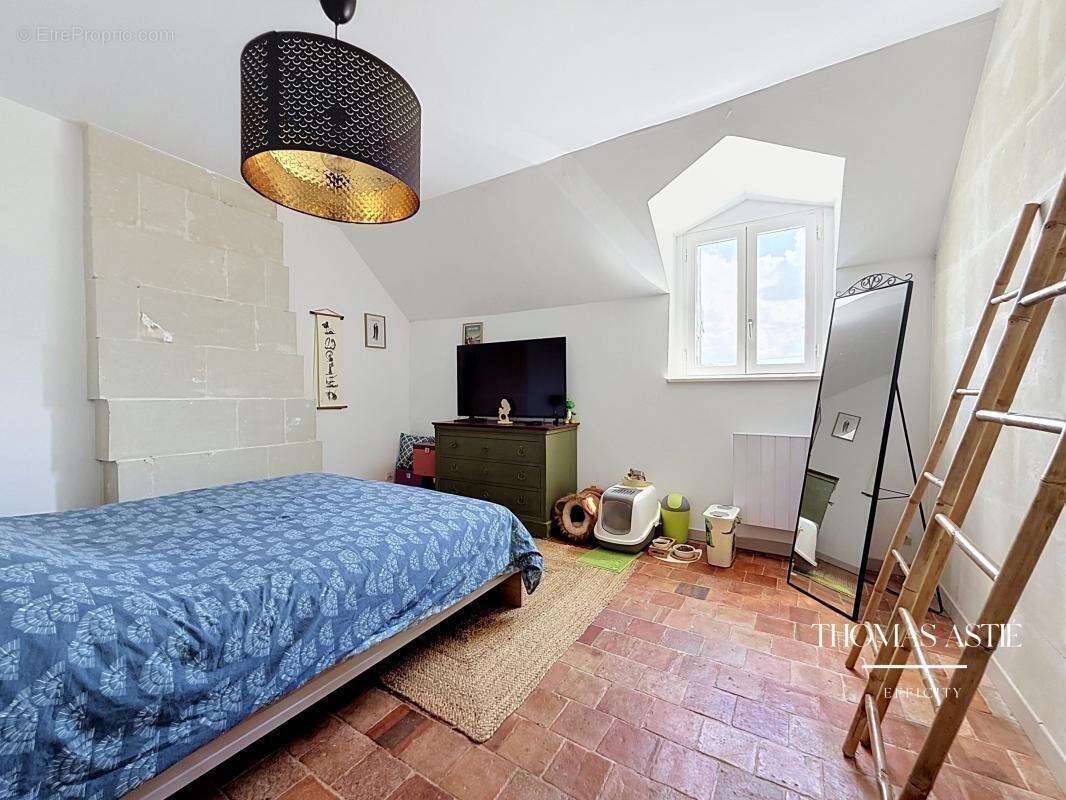 Maison 140 m² à Roiffe  - photo 11