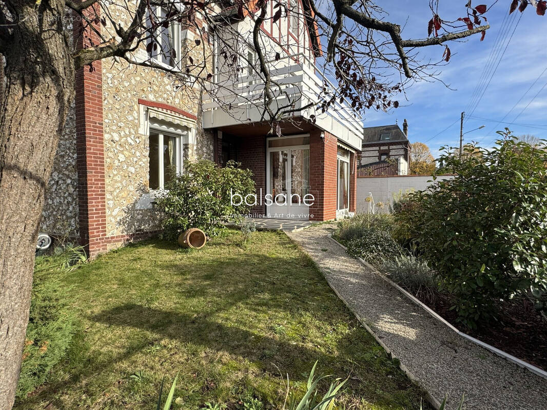 Maison à SOTTEVILLE-LES-ROUEN