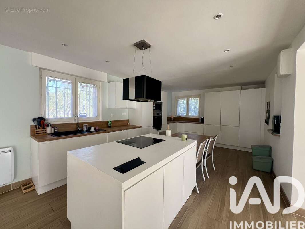 Photo 5 - Maison à BRANNE