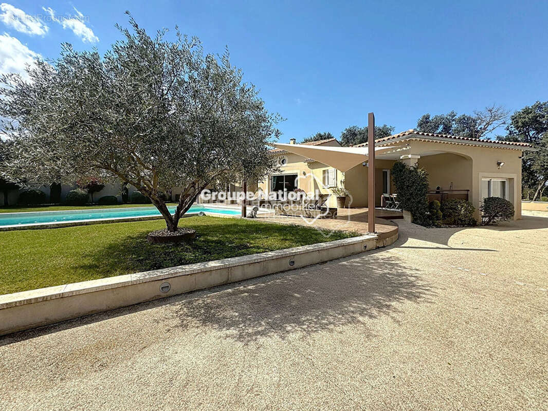 Maison à PLAN-D&#039;ORGON