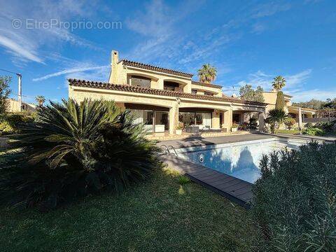 Maison à ANTIBES