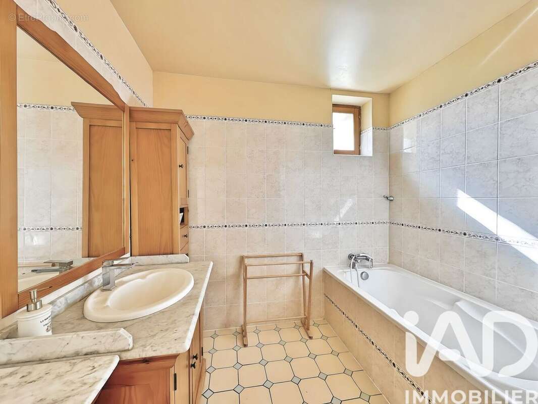 Photo 5 - Appartement à LEUVILLE-SUR-ORGE