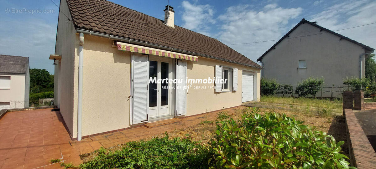 Maison à VIBRAYE