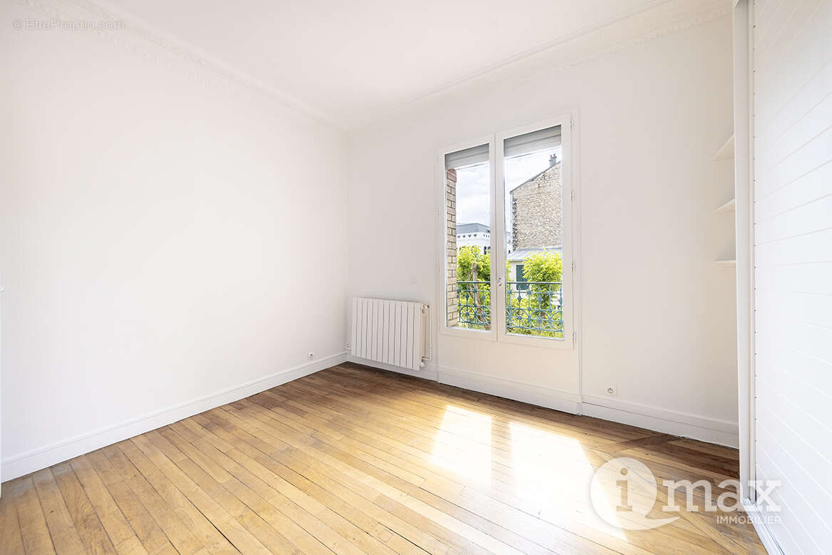 Maison à ASNIERES-SUR-SEINE