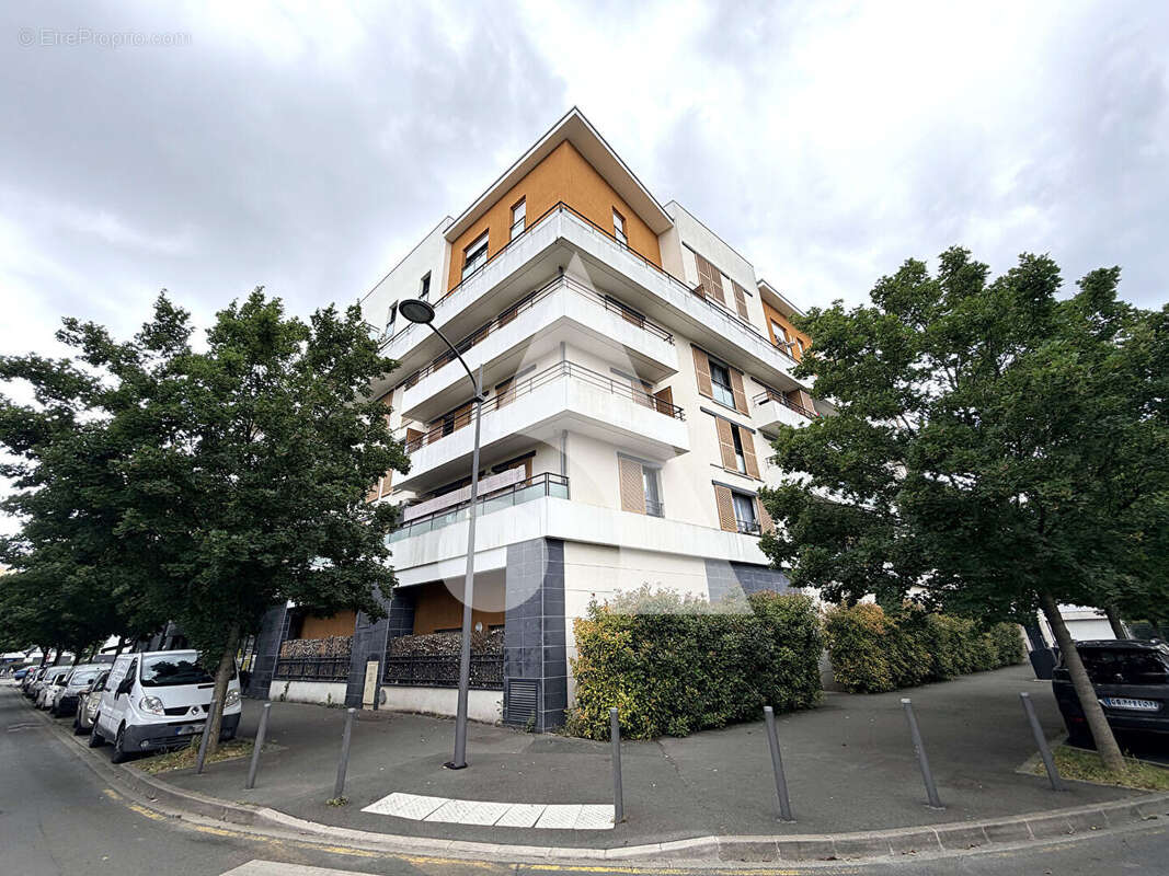 Appartement à DEUIL-LA-BARRE