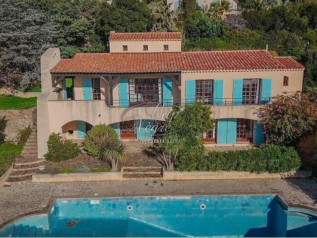 Maison à LE LAVANDOU