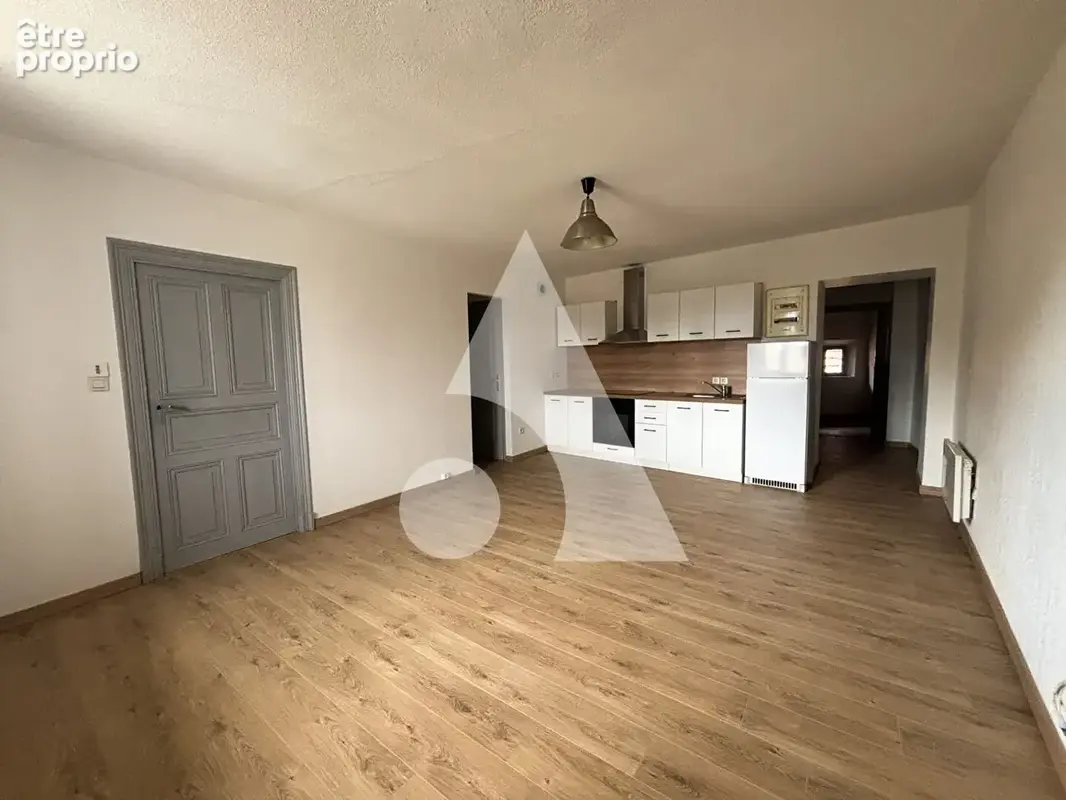 Charmant duplex 4 pièces au coeur de Châtillon-en-Michaille ? 76 m² - photo 2