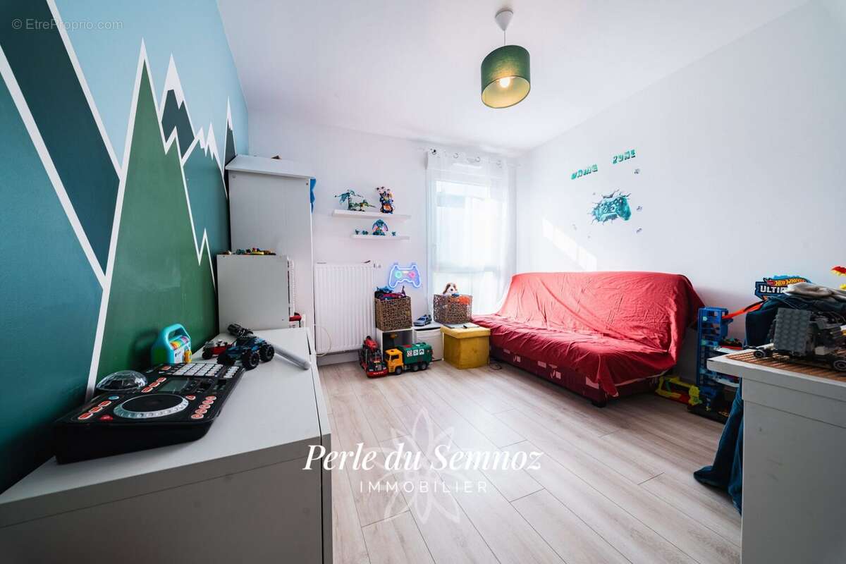 Appartement 82 m² à Seynod  - photo 9