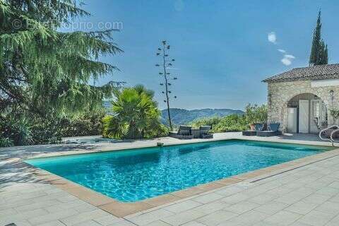 Maison à PEYMEINADE