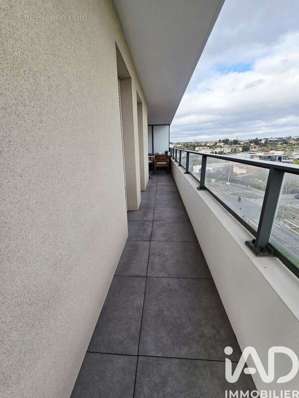 Photo 2 - Appartement à MARSEILLE-12E