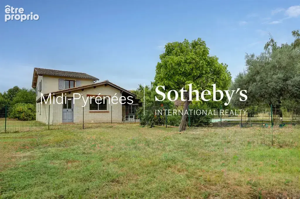 GIROUSSENS : Grande maison familiale à Rafraîchir - photo 15