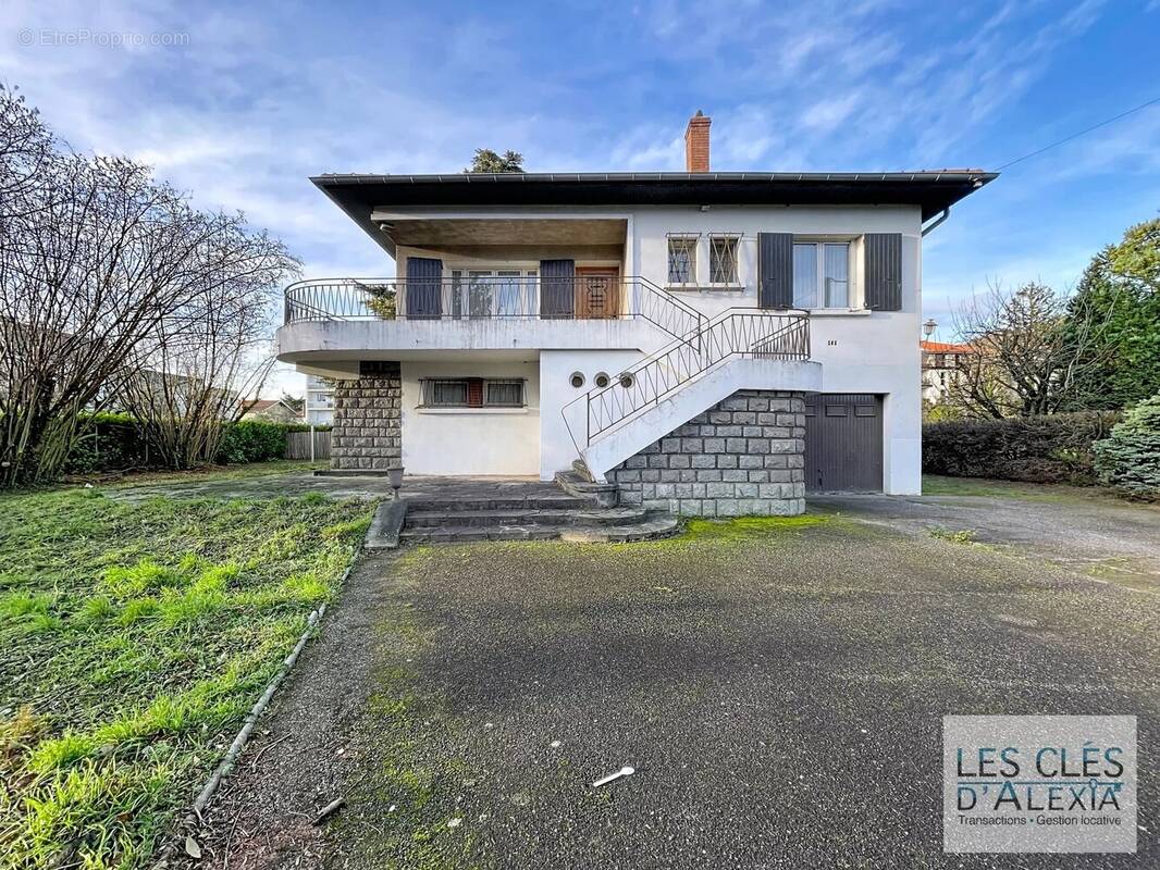 Maison à CHASSE-SUR-RHONE