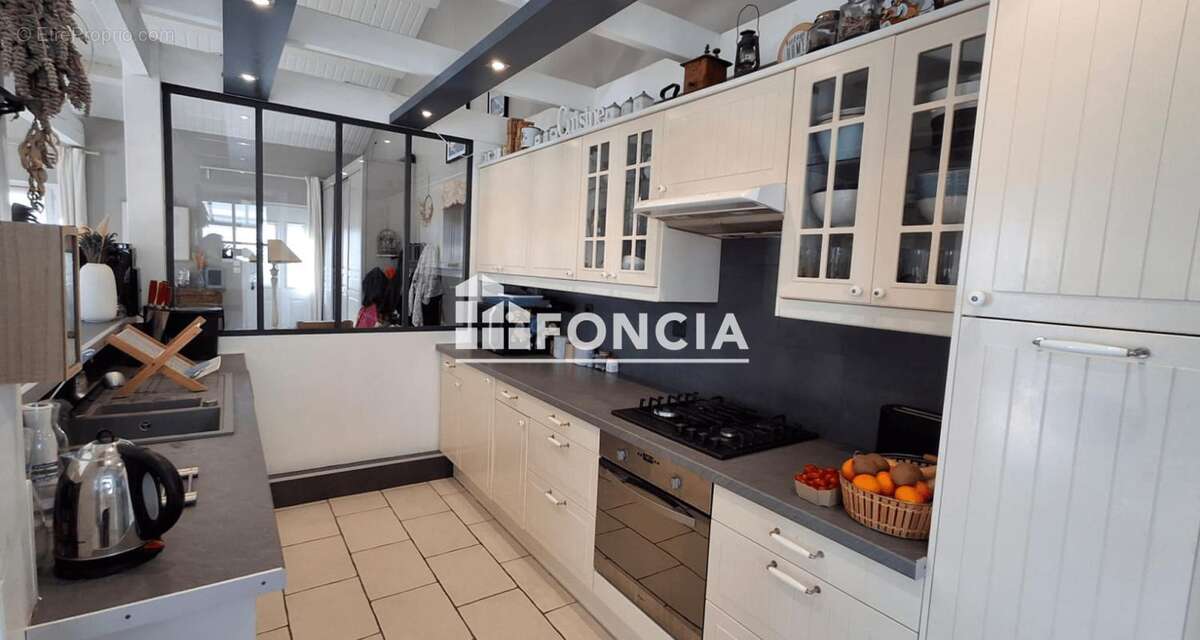 Maison familiale de 175 m² et T2 de 40 m² - photo 3