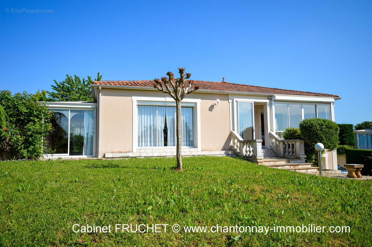 Maison à CHANTONNAY