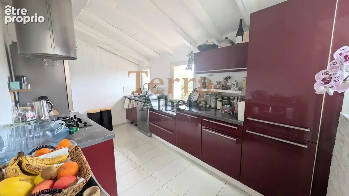 SOREDE CENTRE Appartement avec Terrasse - photo 4