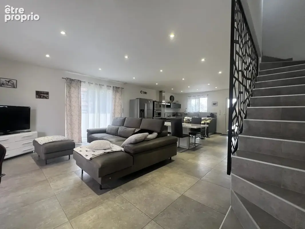  arles – coup de cœur !  maison 94 m² avec piscine, garage & jardin – dpe a ! - photo 3