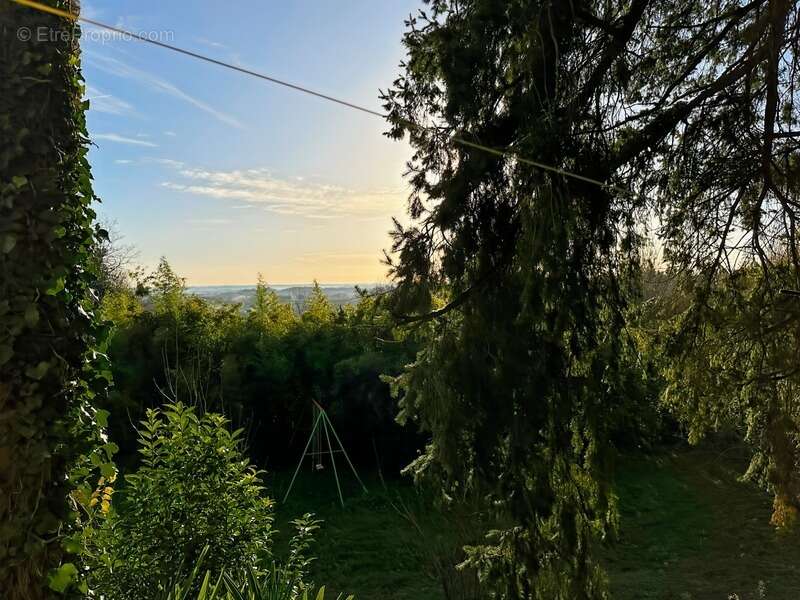 Dpt Gers (32) à vendre à LUPIAC - maison P6 de 150 m2 - terrain de 1868 m2 - photo 32