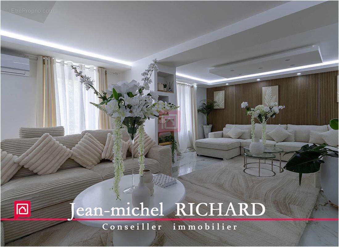 Maison La Vernelle 4 pièce(s) 117 m2 - photo 5