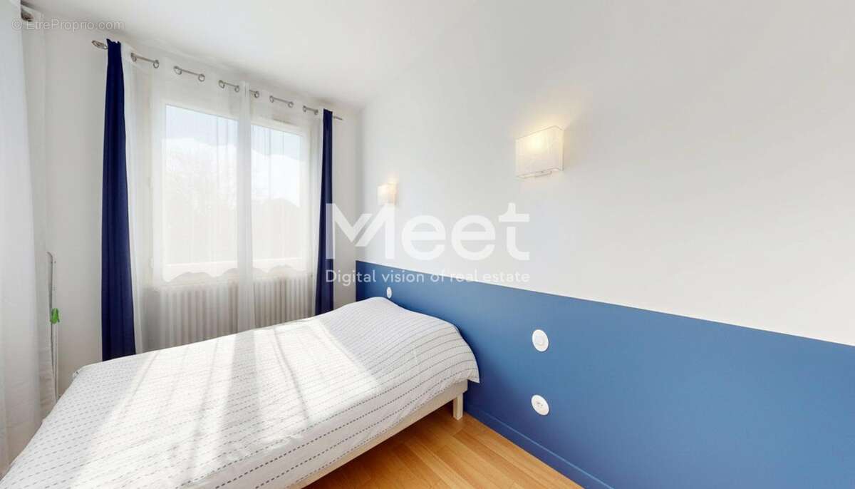 Maison à COULANGES-LA-VINEUSE