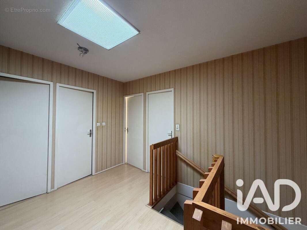 Appartement 119 m² à Chalon-Sur-Saone  - photo 8
