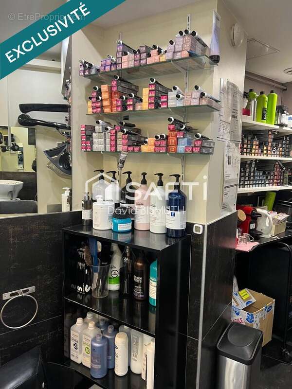 Photo 9 - Commerce à COURBEVOIE