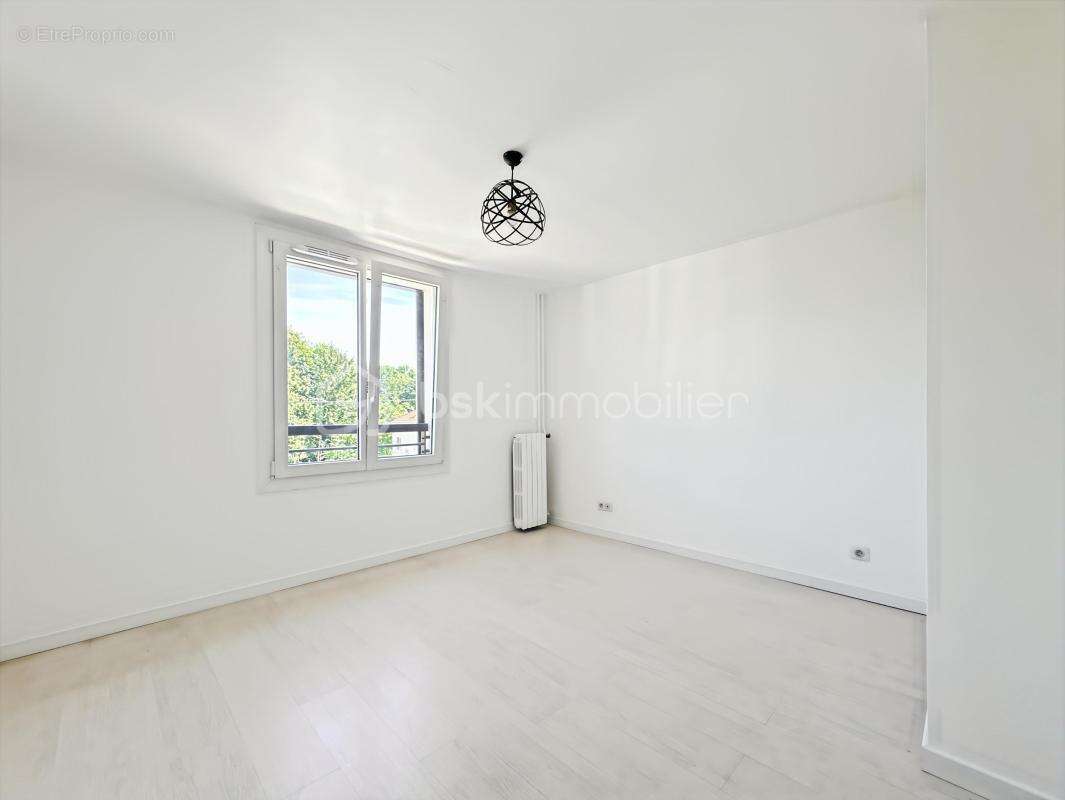 Appartement à ATHIS-MONS
