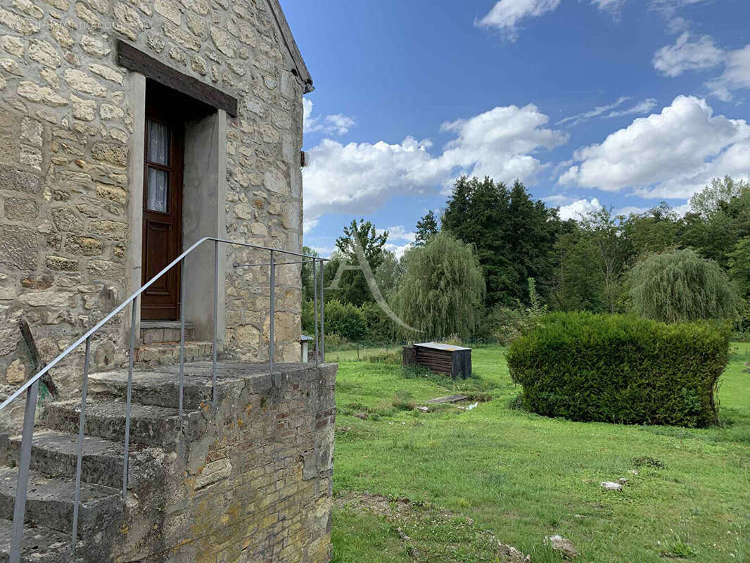 Maison à LA FERTE-MILON