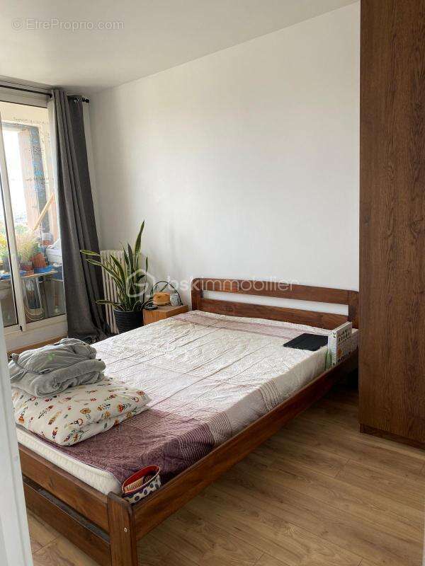 Spacieux 4 pièces de 75 m² avec 3 chambres/balcon/ cave et vue dégagée - photo 9