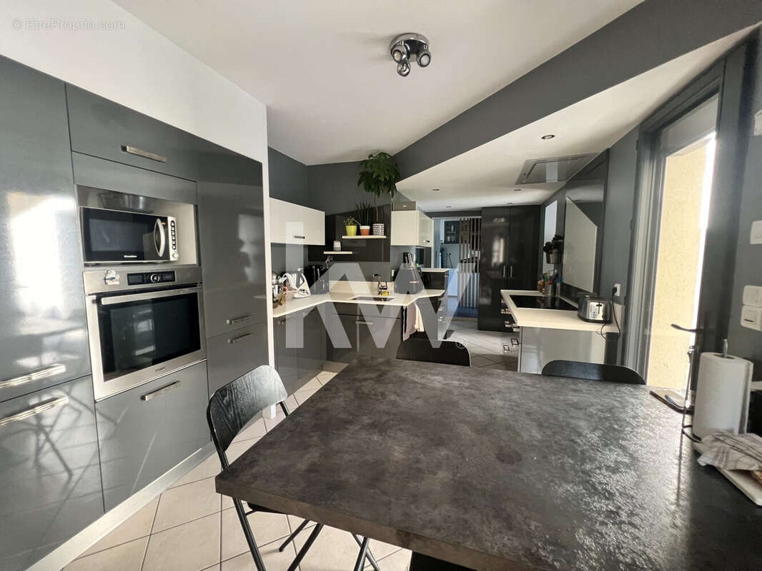 Maison 159 m² à Saint-Jean-De-Braye  - photo 3