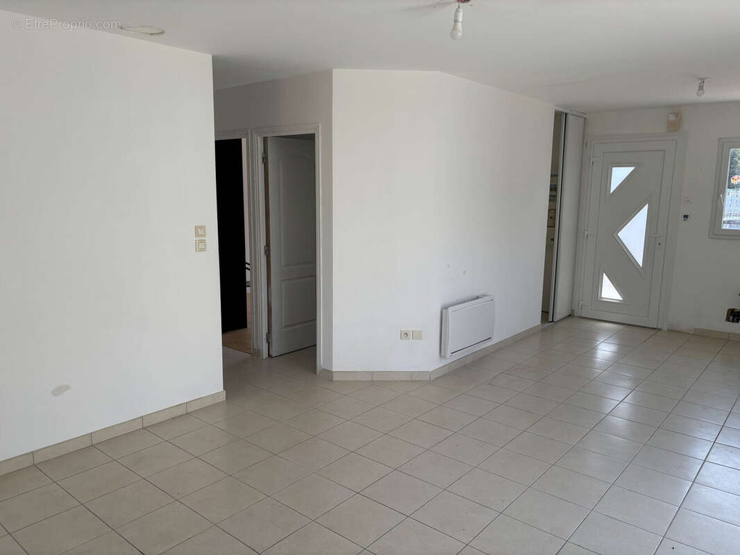 Maison 66 m² à Donges  - photo 5