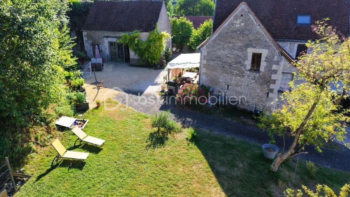Maison à AZAY-SUR-INDRE