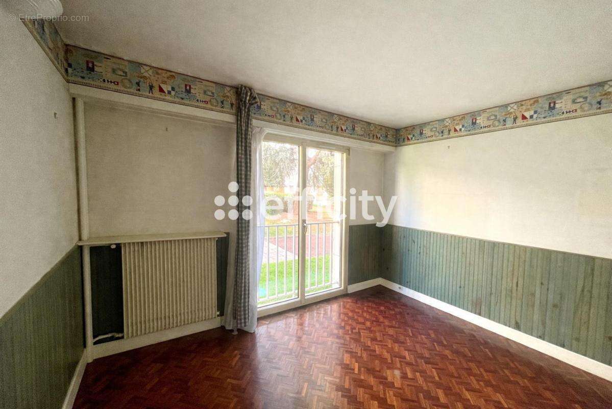 Appartement à VERSAILLES