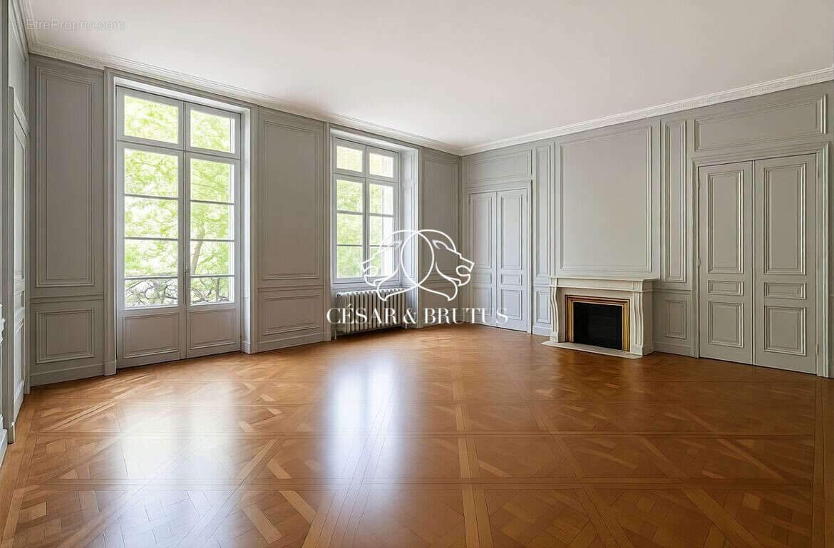 Appartement à LYON-5E