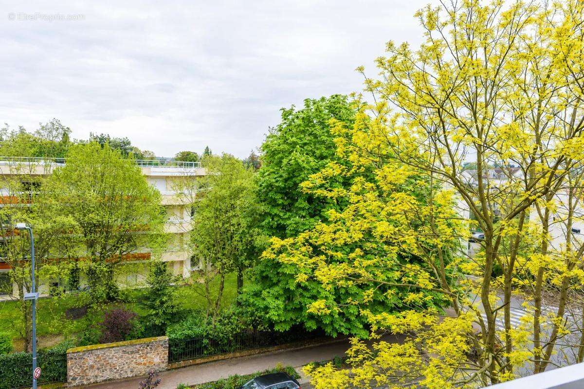 Appartement lumineux avec terrasse et parking - photo 4