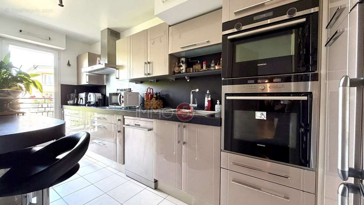 Appartement à LE RAINCY