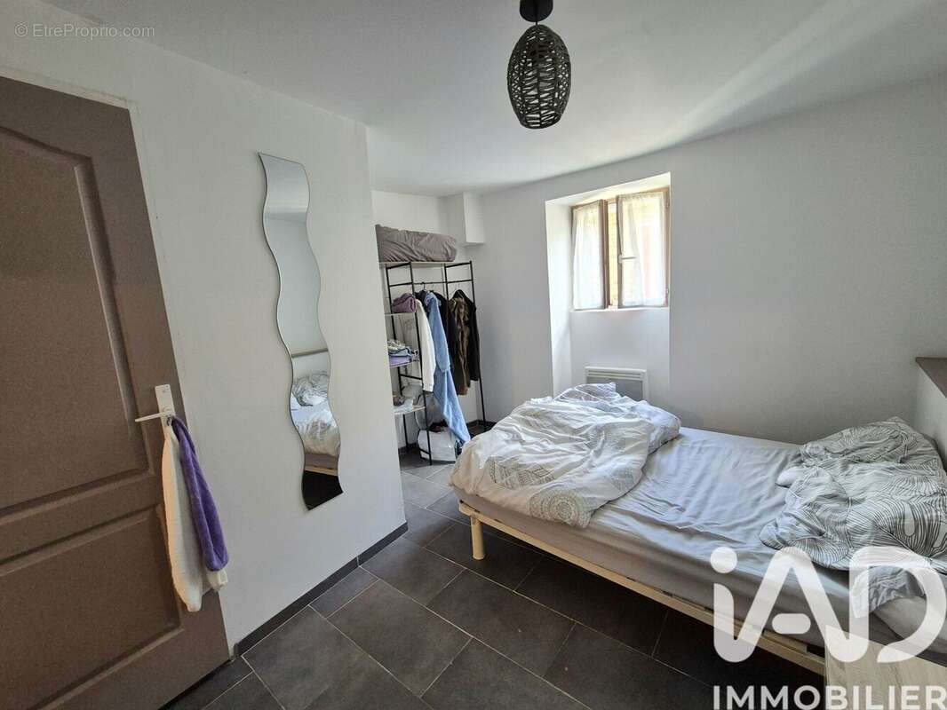 Photo 9 - Appartement à SAINT-YRIEIX-LA-PERCHE