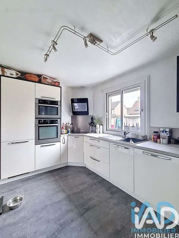 Photo 6 - Maison à BRIE-COMTE-ROBERT