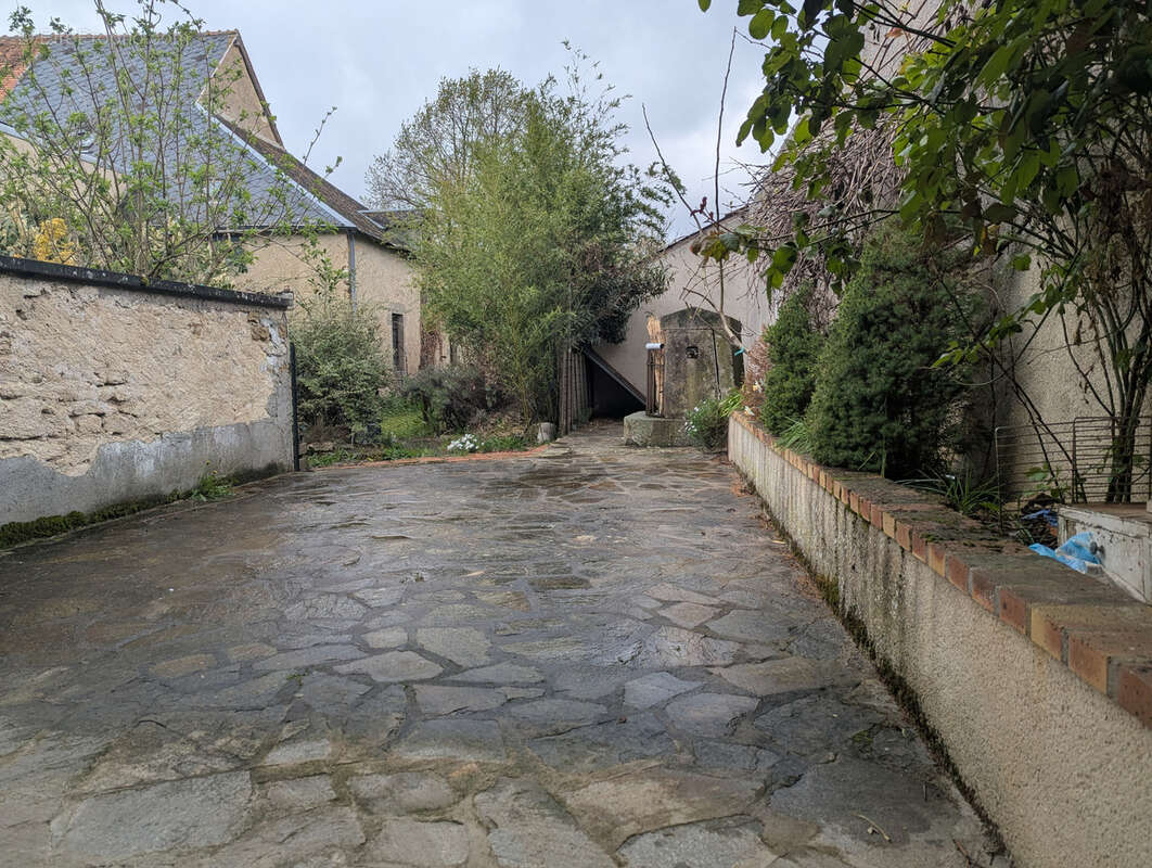 Maison à CHASSIGNOLLES