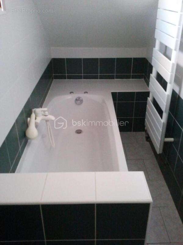 Appartement à LA VILLE-DU-BOIS