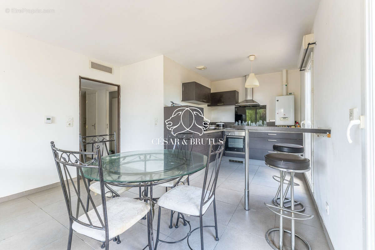 Appartement 52 m² à Vernaison  - photo 7