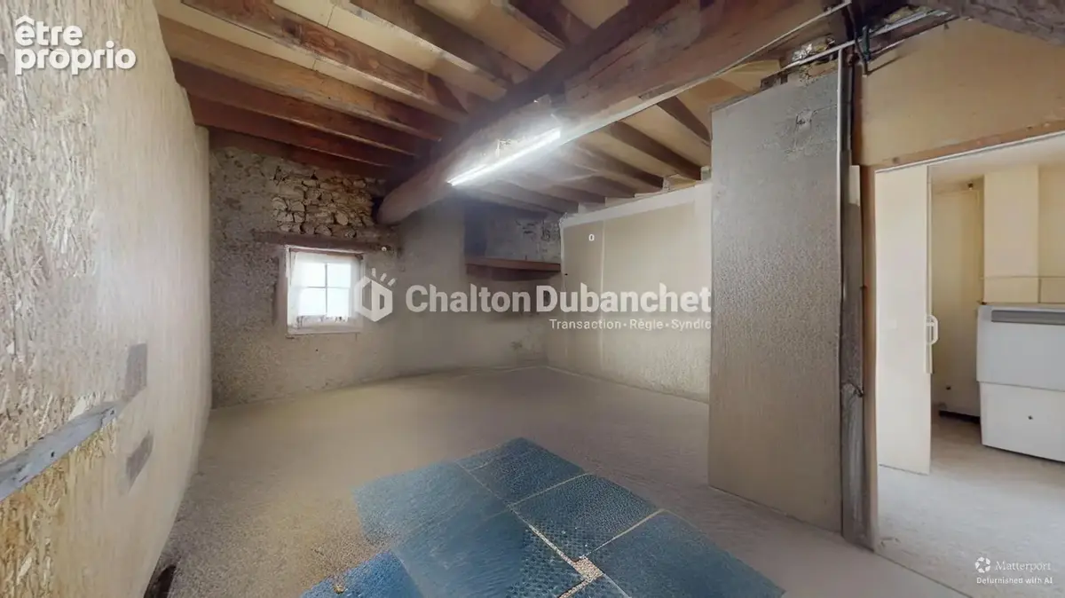 SAINT-HAON-LE-VIEUX (42) - Maison à rafraîchir 119m², fort potentiel - photo 10