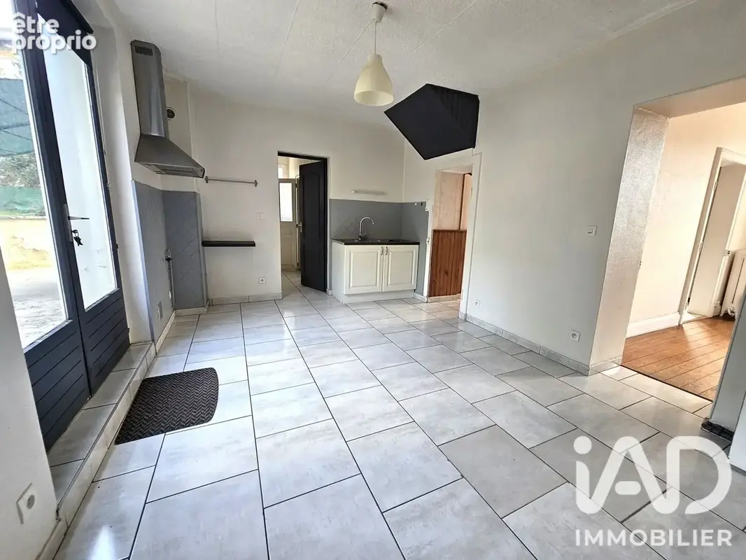 Photo 1 - Maison à BROUSSEVAL